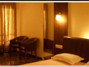 Hotel Grand 3D Бхудж Экстерьер фото
